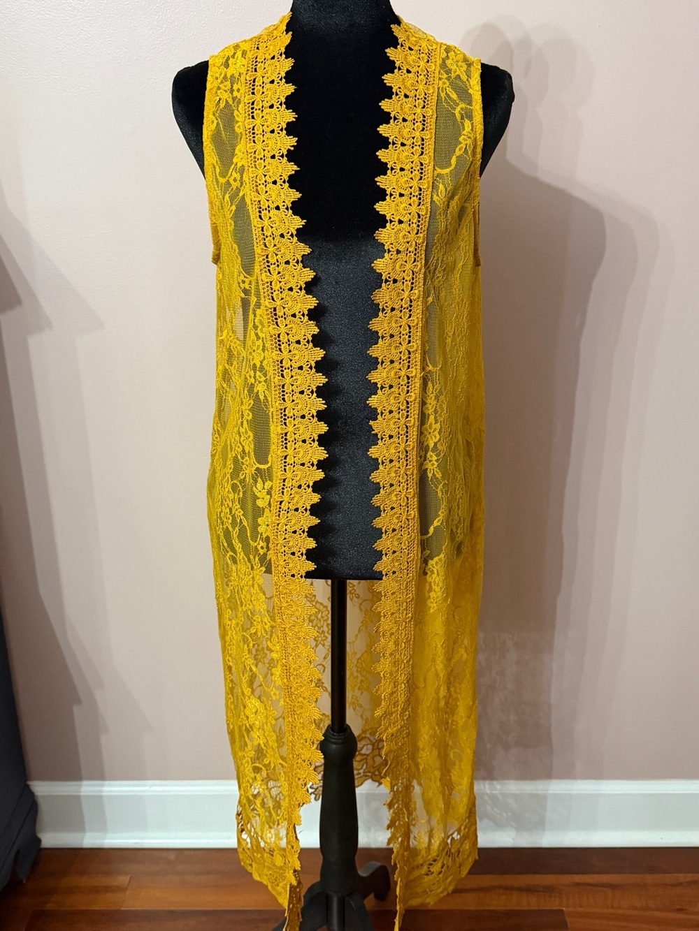 Polly & Esther Mustard Yellow Lace Longline Vest Women’s Small